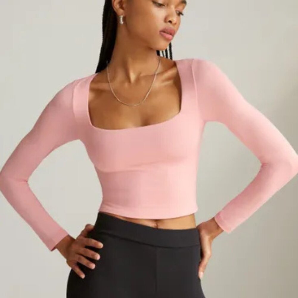 Aritzia Babaton Contour Squareneck Longsleeve